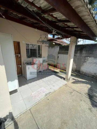 Imagem Casa com 2 Quartos à Venda, 150 m² em Golfinho - Caraguatatuba Imagem Casa com 2 Quartos à Venda, 150 m² em Golfinho - Caraguatatuba