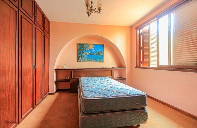 Imagem Casa com 4 Quartos à Venda, 252 m² em Jardim Isabel - Porto Alegre