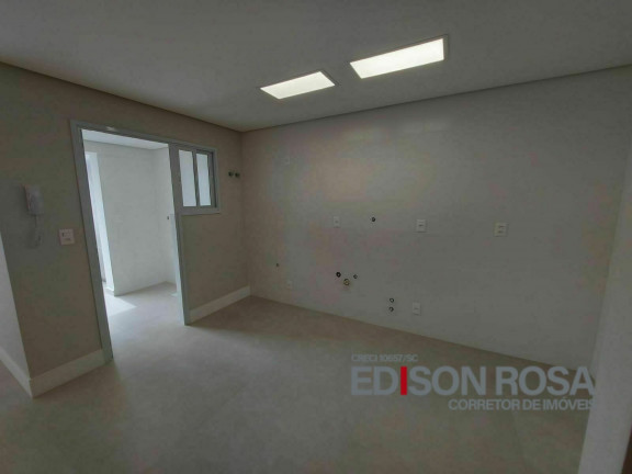 Imagem Apartamento com 3 Quartos à Venda, 143 m² em Barreiros - São José