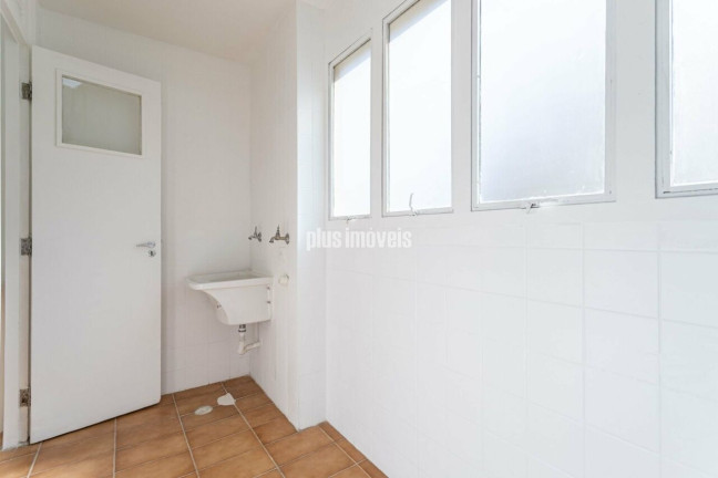 Imagem Apartamento com 3 Quartos à Venda, 100 m² em Moema - São Paulo Imagem Apartamento com 3 Quartos à Venda, 100 m² em Moema - São Paulo