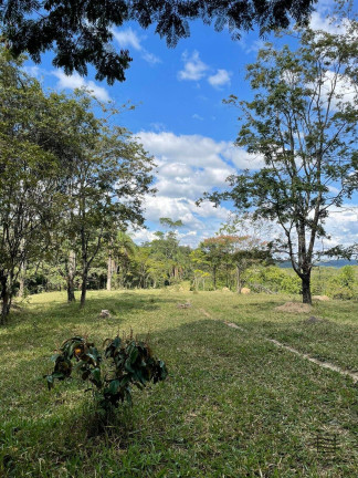 Imagem Chácara com 4 Quartos à Venda, 90 m² em área Rural - Esmeraldas Imagem Chácara com 4 Quartos à Venda, 90 m² em área Rural - Esmeraldas