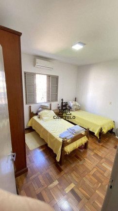 Imagem Casa com 3 Quartos à Venda, 194 m² em Parque Residencial João Piza - Londrina Imagem Casa com 3 Quartos à Venda, 194 m² em Parque Residencial João Piza - Londrina