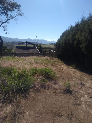 Chácara à Venda, 1.500 m² em Piracangaguá - Taubaté