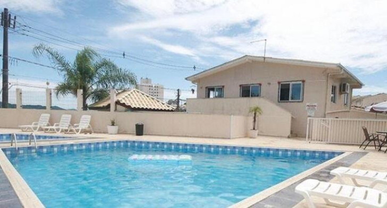 Imagem Apartamento com 2 Quartos à Venda, 60 m² em Cedro - Camboriú