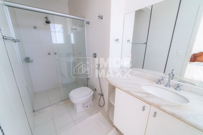 Imagem Casa com 5 Quartos à Venda, 767 m² em Lago Sul - Brasília Imagem Casa com 5 Quartos à Venda, 767 m² em Lago Sul - Brasília