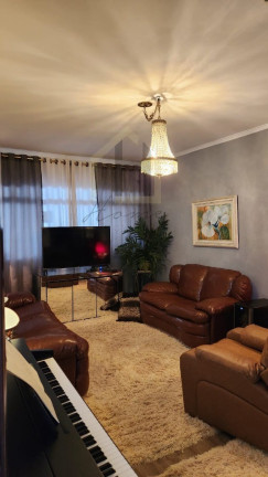 Imagem Casa com 3 Quartos à Venda, 173 m² em Parque Fongaro - São Paulo Imagem Casa com 3 Quartos à Venda, 173 m² em Parque Fongaro - São Paulo