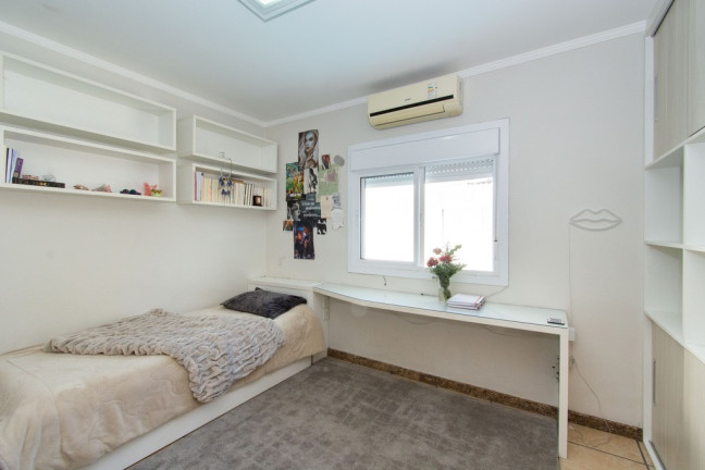 Imagem Casa com 4 Quartos à Venda, 250 m² em São José - Canoas