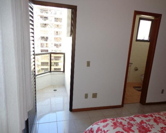 Imagem Apartamento com 3 Quartos à Venda, 136 m² em Pitangueiras - Guarujá