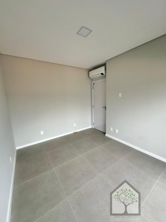 Imagem Casa com 3 Quartos à Venda, 165 m² em Ingleses Norte - Florianópolis Imagem Casa com 3 Quartos à Venda, 165 m² em Ingleses Norte - Florianópolis