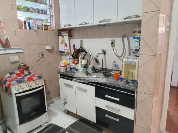 Imagem Casa com 3 Quartos à Venda, 100 m² em Tijuca - Rio De Janeiro Imagem Casa com 3 Quartos à Venda, 100 m² em Tijuca - Rio De Janeiro
