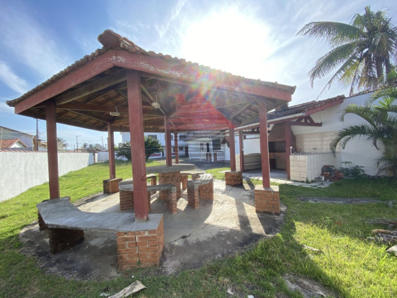 Imagem Casa com 3 Quartos à Venda, 393 m² em Belmira Novaes - Peruíbe Imagem Casa com 3 Quartos à Venda, 393 m² em Belmira Novaes - Peruíbe