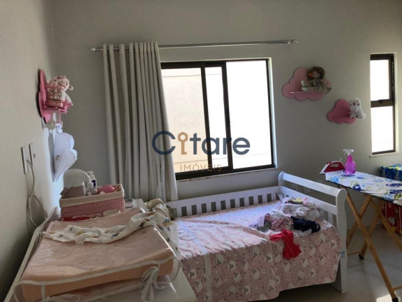 Imagem Casa com 3 Quartos à Venda, 270 m² em Centro - Eusébio Imagem Casa com 3 Quartos à Venda, 270 m² em Centro - Eusébio