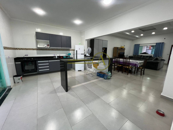 Imagem Casa com 3 Quartos à Venda, 200 m² em Balneário Stella Maris - Peruíbe Imagem Casa com 3 Quartos à Venda, 200 m² em Balneário Stella Maris - Peruíbe