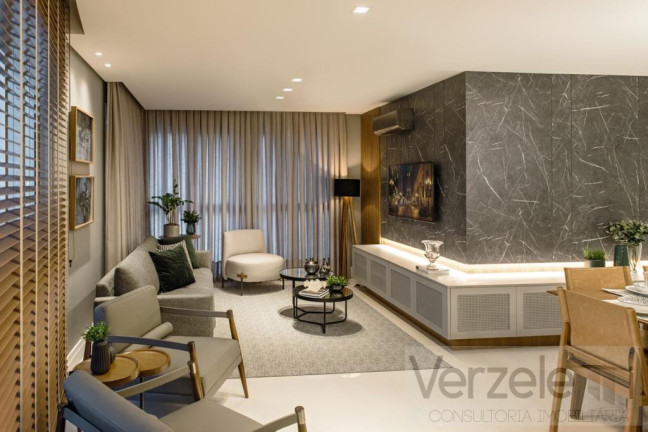 Imagem Apartamento com 3 Quartos à Venda, 126 m² em Centro - Balneário Camboriú