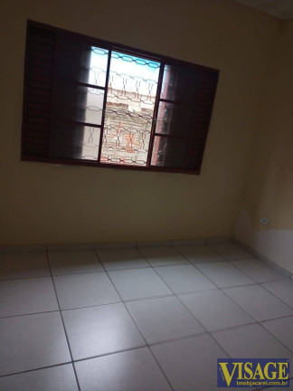 Imagem Casa com 3 Quartos à Venda, em Jd. Do Vale - Jacareí Imagem Casa com 3 Quartos à Venda, em Jd. Do Vale - Jacareí