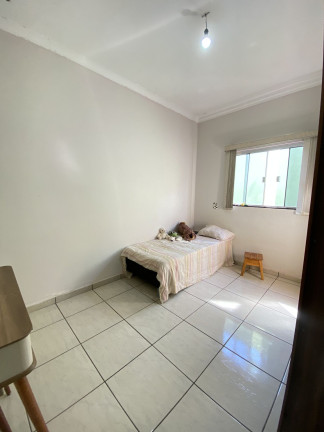 Imagem Casa com 3 Quartos à Venda, 120 m² em Setor Oeste - Goianésia