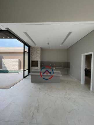Imagem Casa com 3 Quartos à Venda, 439 m² em Ribeirão Do Lipa - Cuiabá Imagem Casa com 3 Quartos à Venda, 439 m² em Ribeirão Do Lipa - Cuiabá