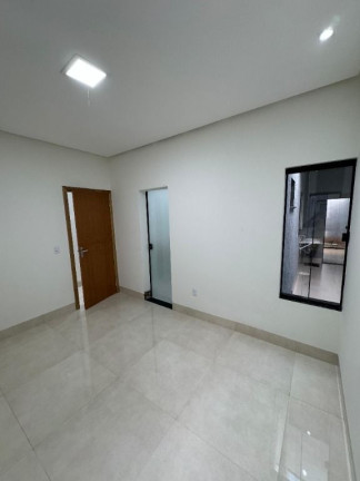 Imagem Casa com 3 Quartos à Venda, 120 m² em Goiá 2 - Goiânia Imagem Casa com 3 Quartos à Venda, 120 m² em Goiá 2 - Goiânia