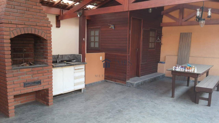 Imóvel com 5 Quartos à Venda, 170 m² em Parada Inglesa - São Paulo