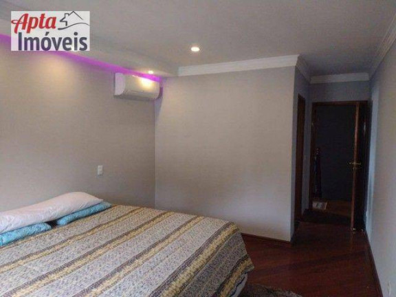 Imagem Sobrado com 3 Quartos à Venda, 255 m² em Parque São Domingos - São Paulo Imagem Sobrado com 3 Quartos à Venda, 255 m² em Parque São Domingos - São Paulo