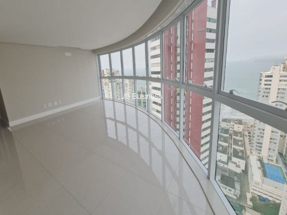 Imagem Imóvel com 4 Quartos à Venda, 131 m² em Centro - Balneário Camboriú