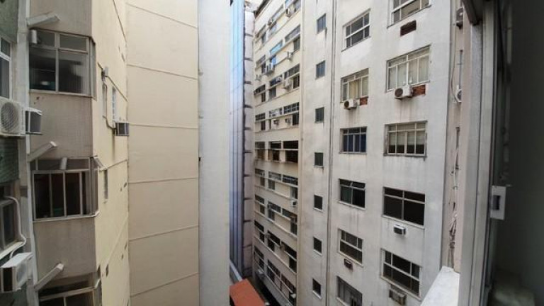 Imagem Apartamento com 1 Quarto à Venda, 53 m² em Copacabana - Rio De Janeiro Imagem Apartamento com 1 Quarto à Venda, 53 m² em Copacabana - Rio De Janeiro