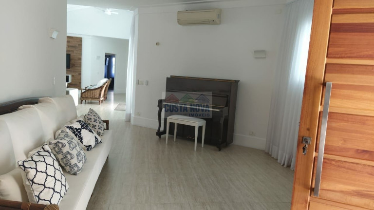 Imagem Casa com 5 Quartos à Venda, 270 m² em Acapulco - Guarujá Imagem Casa com 5 Quartos à Venda, 270 m² em Acapulco - Guarujá