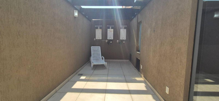 Imagem Casa com 4 Quartos à Venda, 300 m² em Barra Da Tijuca - Rio De Janeiro Imagem Casa com 4 Quartos à Venda, 300 m² em Barra Da Tijuca - Rio De Janeiro