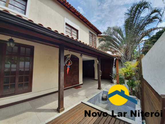 Casa com 4 Quartos à Venda, 180 m² em São Francisco - Niterói