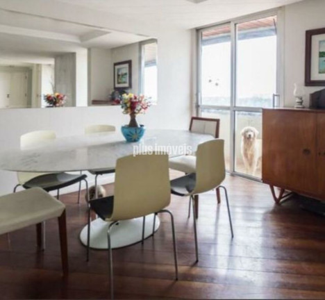 Imagem Apartamento com 5 Quartos para Alugar, 370 m² em Panamby - São Paulo Imagem Apartamento com 5 Quartos para Alugar, 370 m² em Panamby - São Paulo