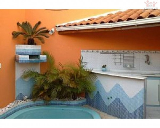 Imagem Sobrado com 3 Quartos à Venda, 142 m² em Horto Santo Antônio - Jundiaí