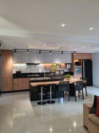 Imagem Sobrado com 3 Quartos à Venda, 254 m² em Setor Marechal Rondon - Goiânia