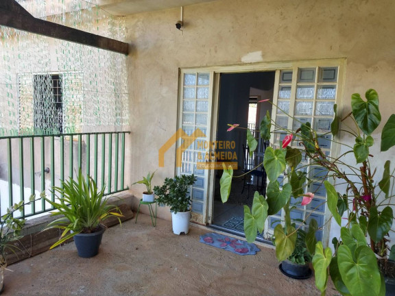 Imagem Casa com 3 Quartos à Venda, 273 m² em Jardim Nova Era - Itapetininga
