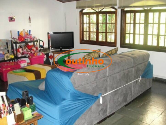 Imagem Casa com 3 Quartos à Venda, 199 m² em Tijuca - Rio De Janeiro Imagem Casa com 3 Quartos à Venda, 199 m² em Tijuca - Rio De Janeiro