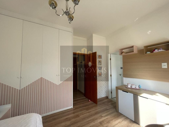 Imagem Casa com 3 Quartos à Venda, 400 m² em Vila Branca - Jacareí Imagem Casa com 3 Quartos à Venda, 400 m² em Vila Branca - Jacareí