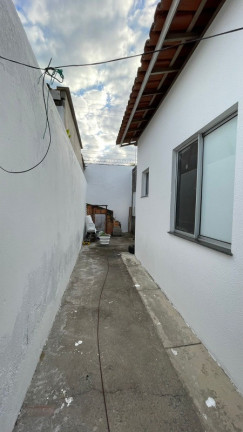Imagem Casa com 3 Quartos à Venda, 250 m² em Sim - Feira De Santana