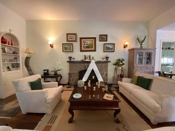 Imagem Casa com 4 Quartos à Venda, 373 m² em Quebra Frascos - Teresópolis