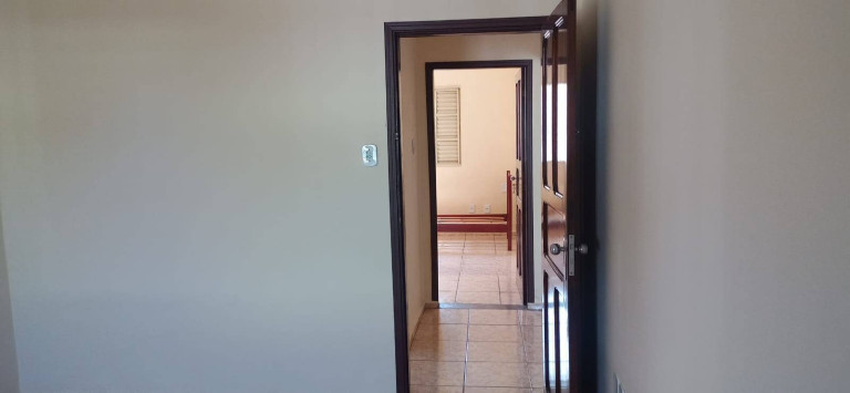 Imagem Casa com 2 Quartos para Alugar, 250 m² em Vila Joana - Jundiaí Imagem Casa com 2 Quartos para Alugar, 250 m² em Vila Joana - Jundiaí