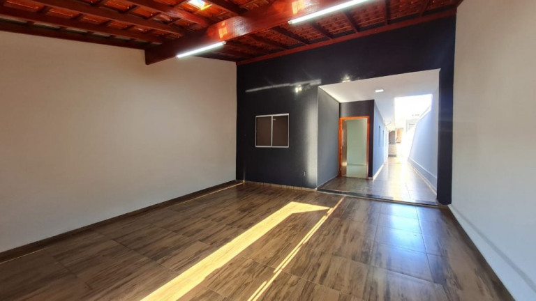 Imagem Casa com 3 Quartos à Venda, 130 m² em Jardim Ferraz - Bauru