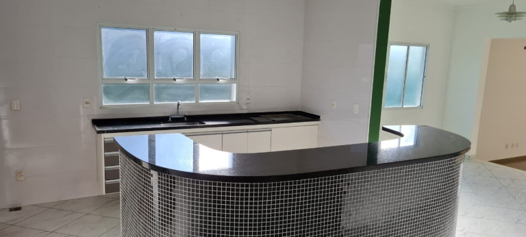 Imagem Casa com 3 Quartos à Venda, 320 m² em Residencial Dos Lagos - Itupeva