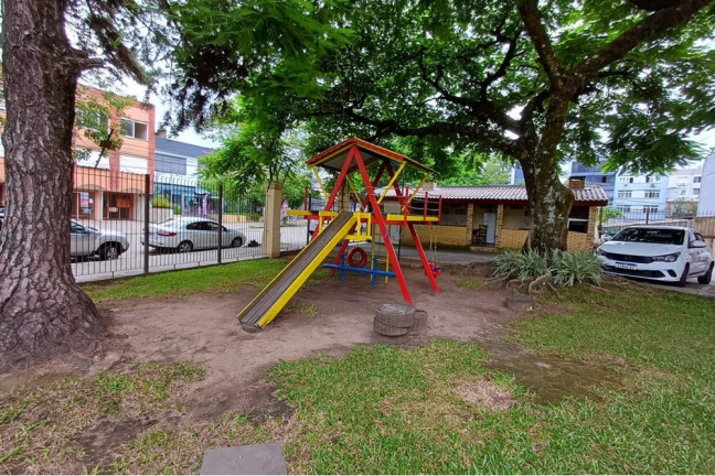 Imagem Apartamento com 3 Quartos à Venda, 111 m² em Rio Branco - Porto Alegre