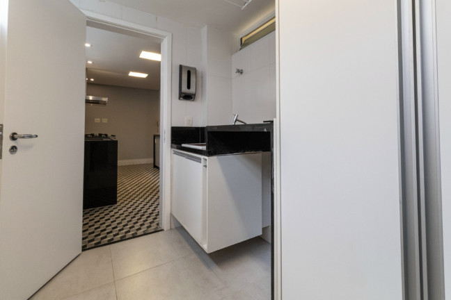 Imagem Apartamento com 1 Quarto à Venda, 134 m² em Itaim Bibi - São Paulo