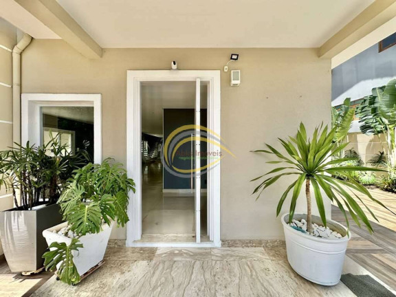 Casa com 4 Quartos à Venda, 358 m² em Golf Village - Carapicuíba