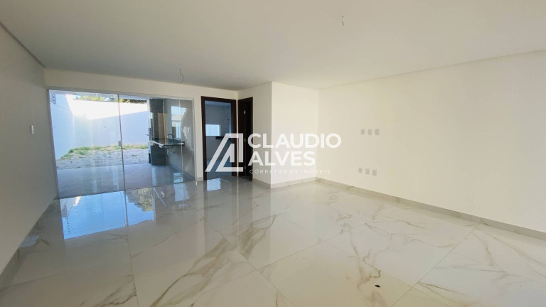 Imagem Casa com 3 Quartos à Venda, 173 m² em Sim - Feira De Santana