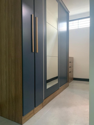 Imagem Casa de Vila com 2 Quartos para Alugar, 150 m² em Centro - Pindamonhangaba