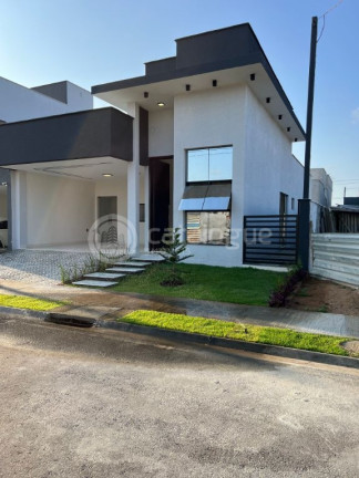 Casa de Condomínio com 3 Quartos à Venda, 200 m² em Cajupiranga - Parnamirim