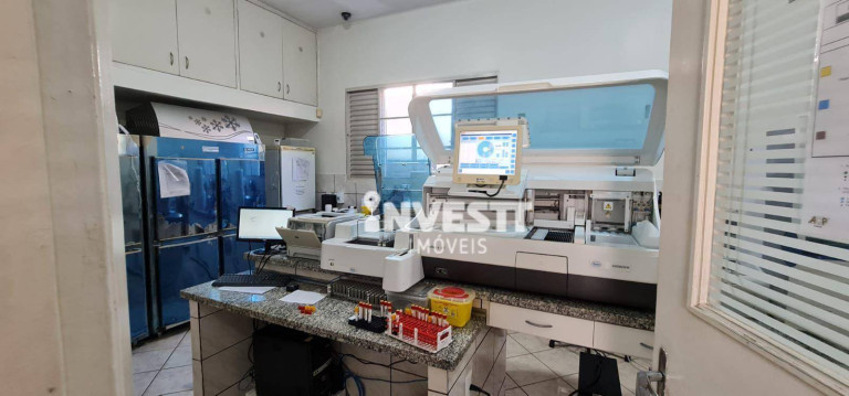 Imagem Casa com 10 Quartos à Venda, 480 m² em Setor Central - Goiânia Imagem Casa com 10 Quartos à Venda, 480 m² em Setor Central - Goiânia