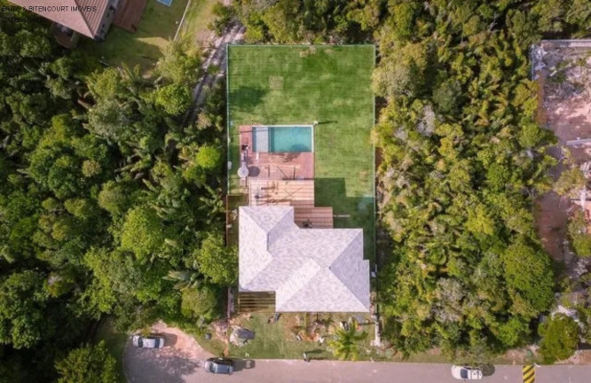 Imagem Casa com 4 Quartos à Venda, 400 m² em Praia Do Forte - Mata De São João