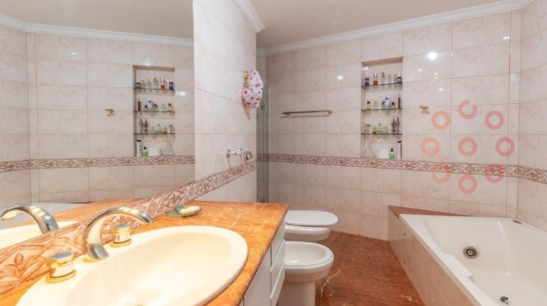 Imagem Apartamento com 4 Quartos à Venda, 308 m² em Lourdes - Belo Horizonte