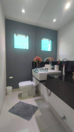 Imagem Casa com 3 Quartos à Venda, 240 m² em Arsenal - São Gonçalo Imagem Casa com 3 Quartos à Venda, 240 m² em Arsenal - São Gonçalo